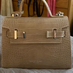 Teddy Blake Ava 9 inch in beige croco